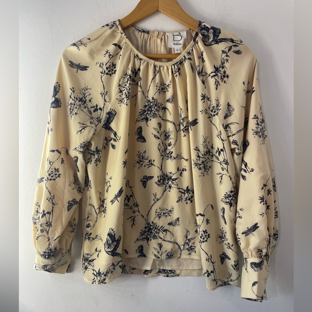 Bliss Cream and Black Floral Top with puff sleeve